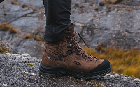 cotswold walking boots