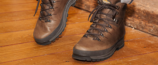 best walking boot fitting service