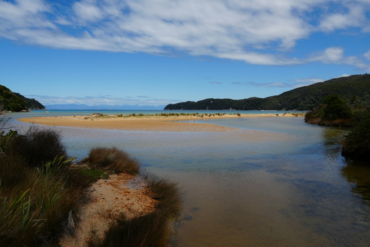 Abel Tasman National Park - a beach cove