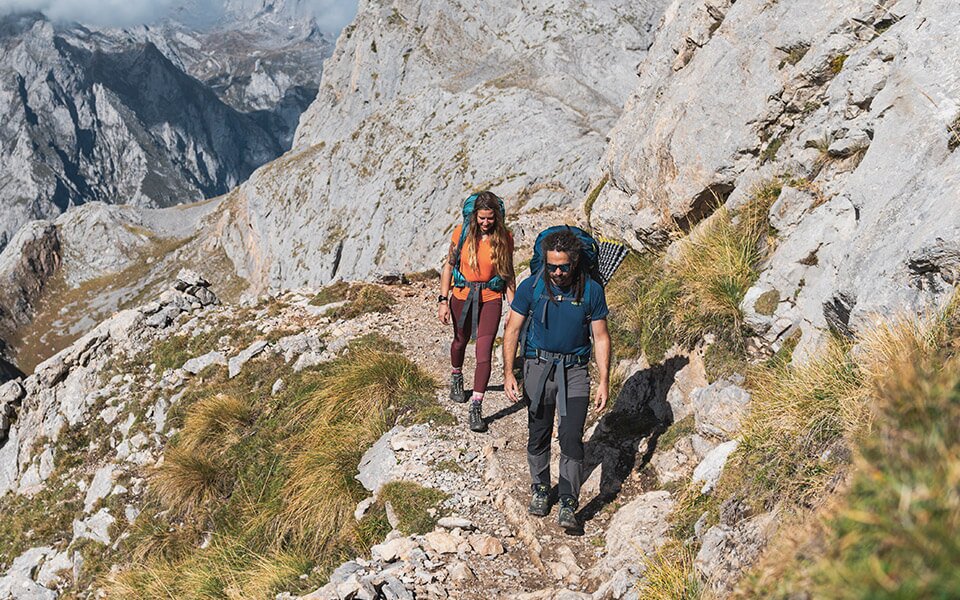 Lowe alpine deals waterproof trousers